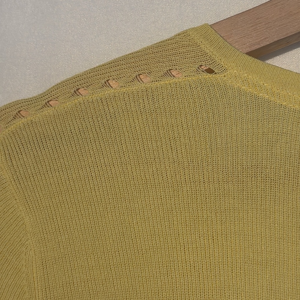 Equipment Myrian Sweater Yellow V Neck - Picture 6 of 8
